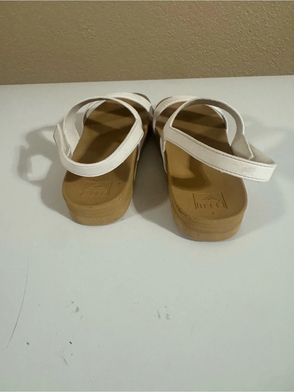 Reef girls white